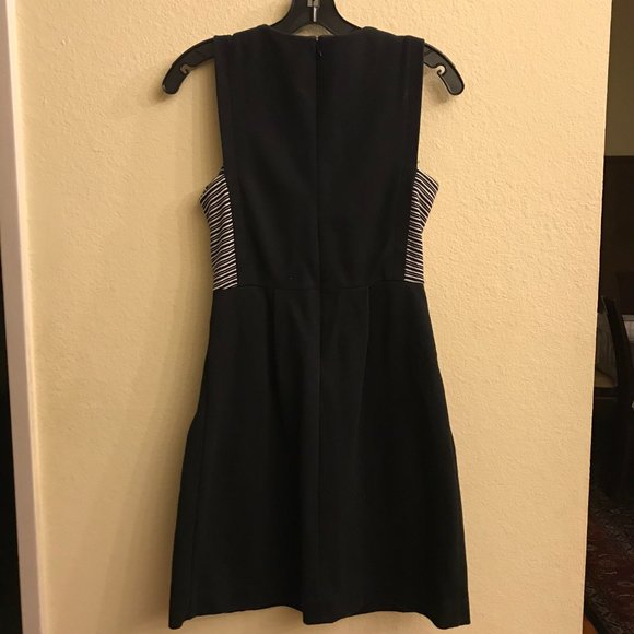 Madewell Black Dress with Side Stripes SZ 0 - Picture 2 of 2